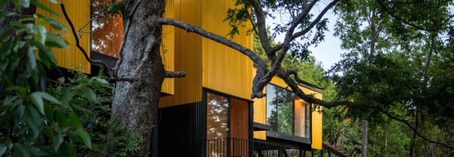 46 - Yellow-House-by-Alejandro-Soffia-1-889x309.jpg